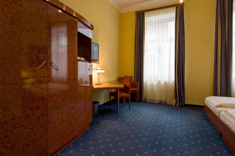 Nestroy 4* Vienne
