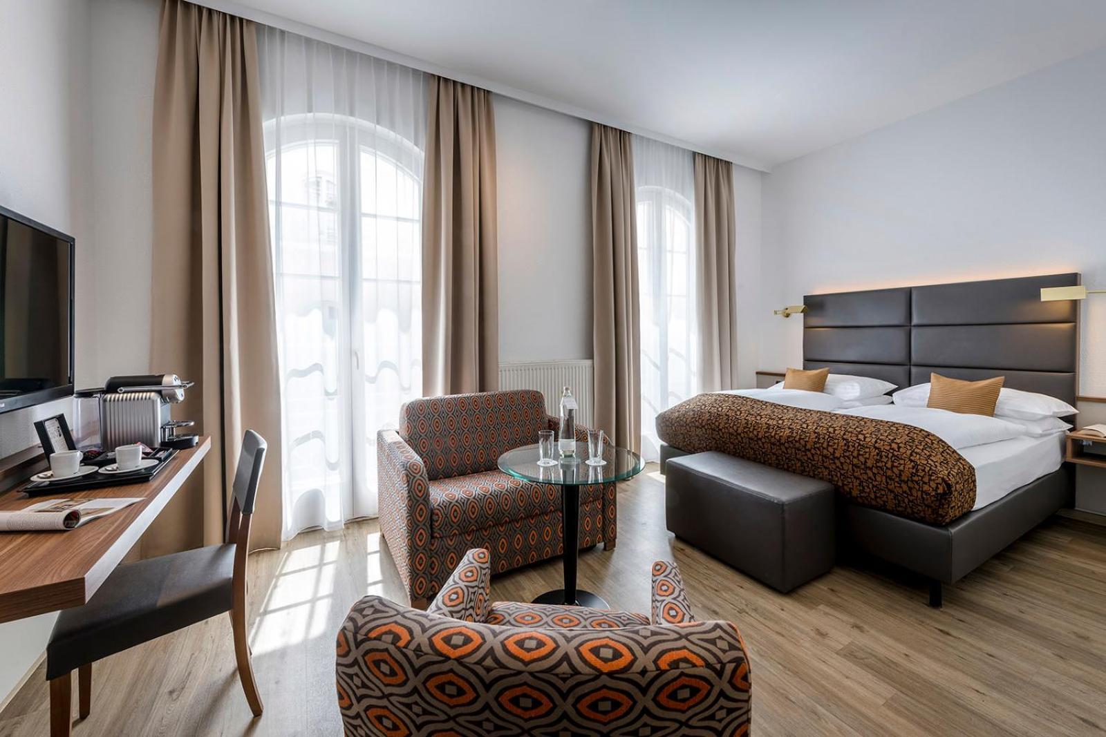 Nestroy 4* Wien